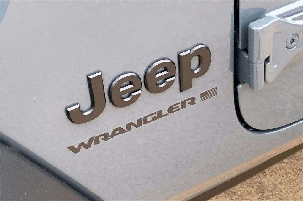 new 2026 Jeep Wrangler car, priced at $43,124
