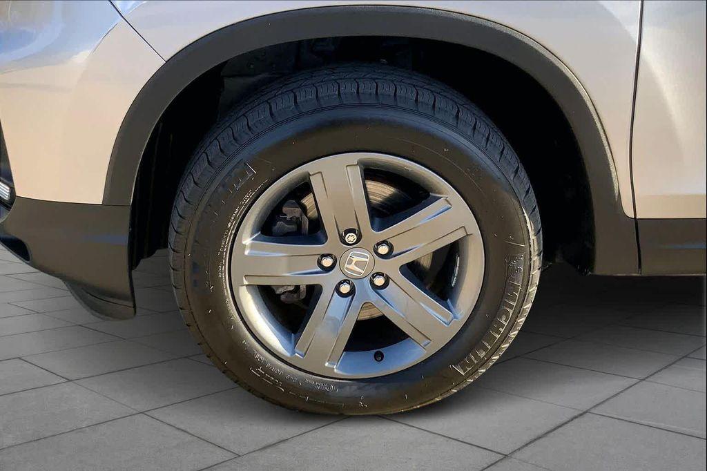 used 2022 Honda Ridgeline car, priced at $26,999