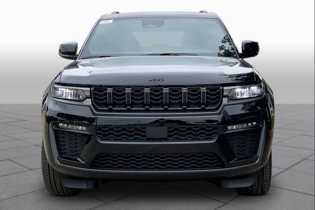new 2026 Jeep Grand Cherokee car, priced at $47,413