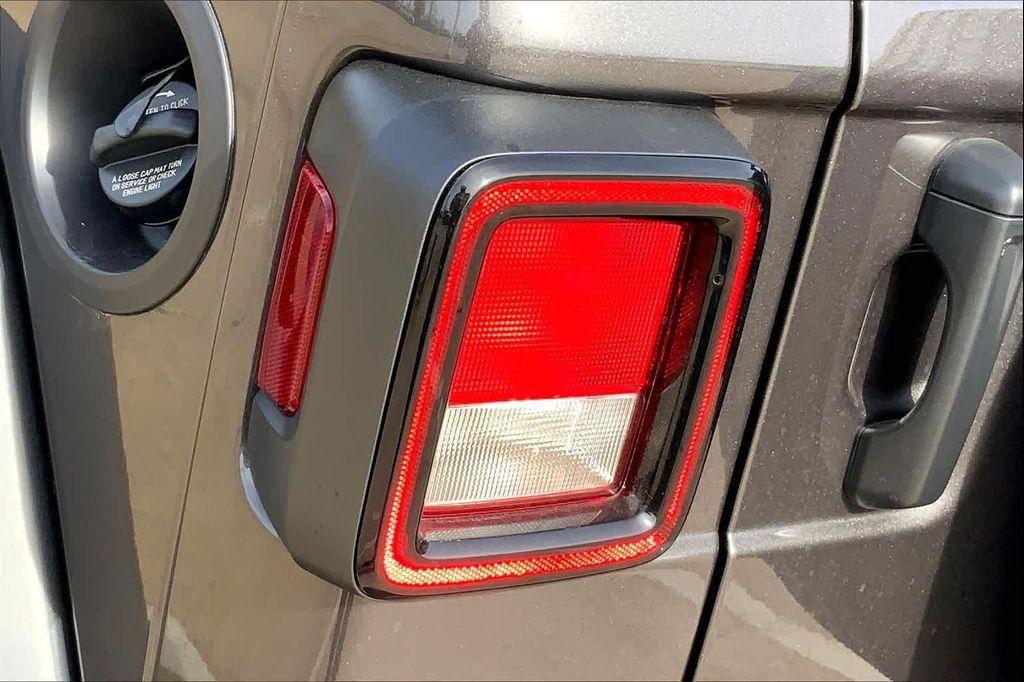 new 2026 Jeep Wrangler car, priced at $42,457
