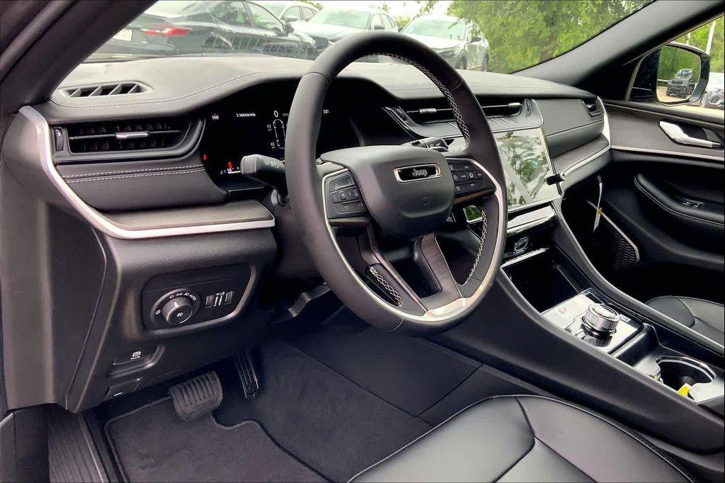 new 2026 Jeep Grand Cherokee L car, priced at $48,383