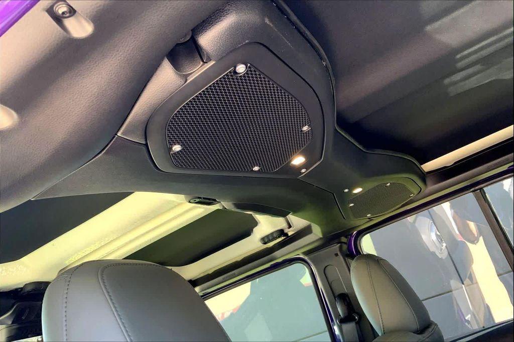 new 2026 Jeep Gladiator car, priced at $57,971