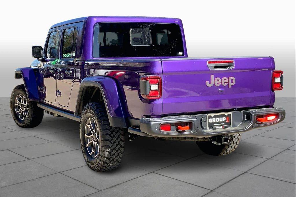 new 2026 Jeep Gladiator car, priced at $57,971