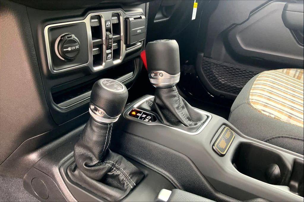 new 2026 Jeep Gladiator car, priced at $45,563