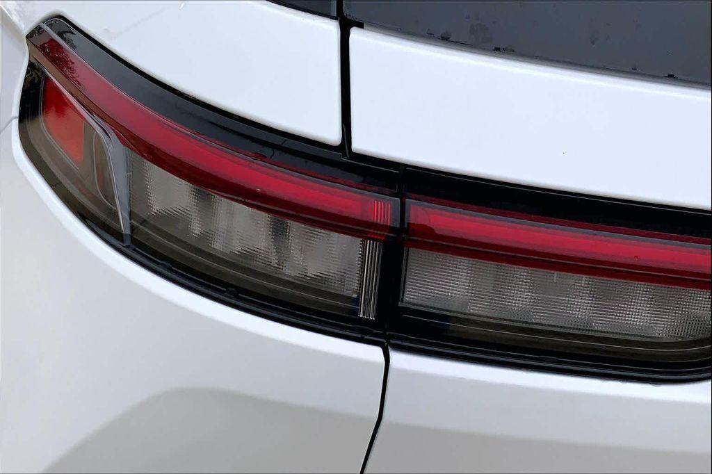 new 2026 Jeep Grand Cherokee car, priced at $46,330