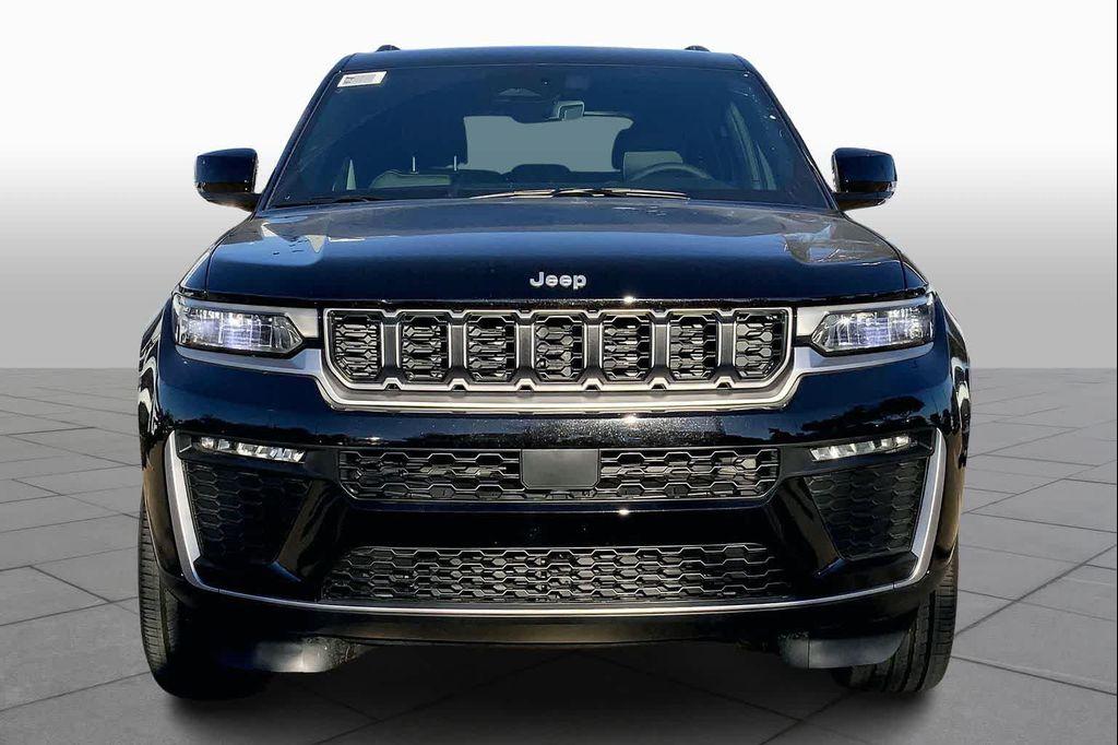 new 2026 Jeep Grand Cherokee car, priced at $44,896
