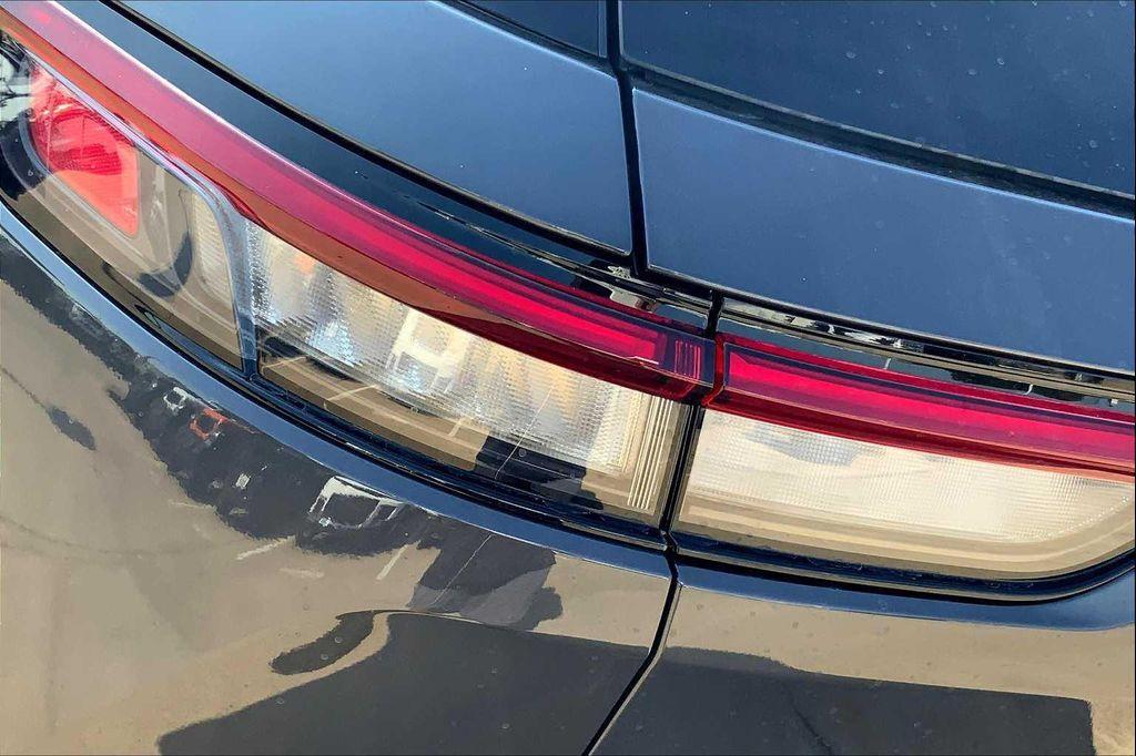 new 2025 Jeep Grand Cherokee car, priced at $43,583