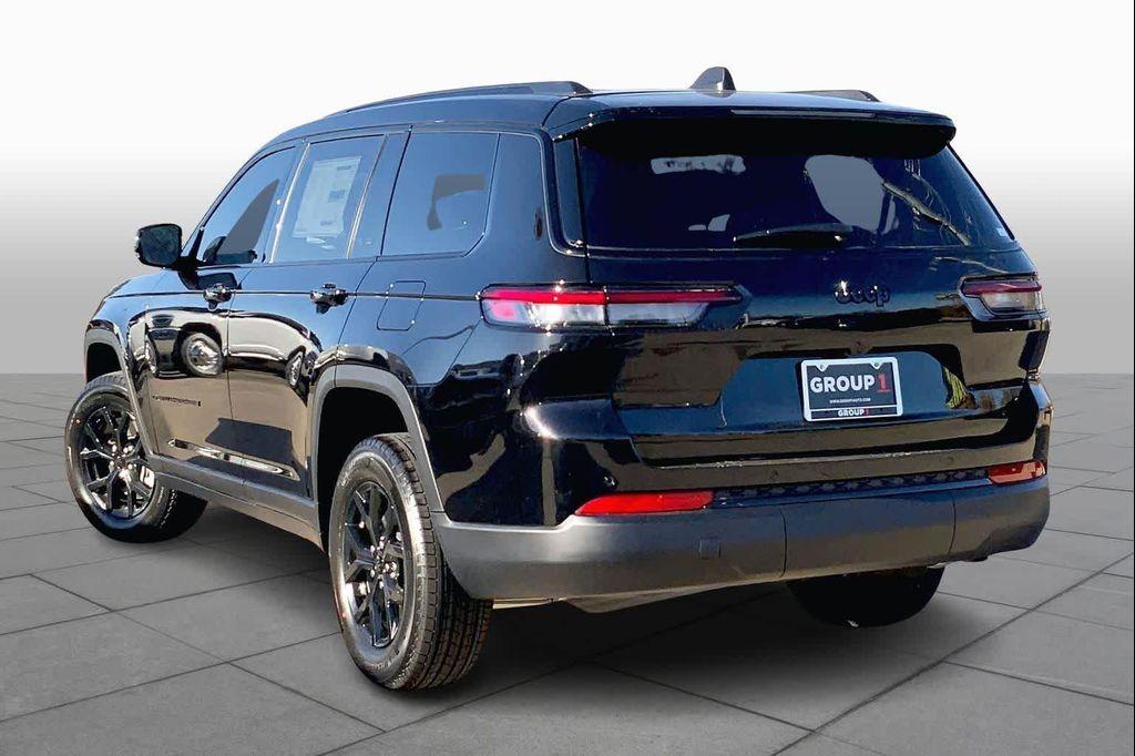 new 2025 Jeep Grand Cherokee L car, priced at $40,194