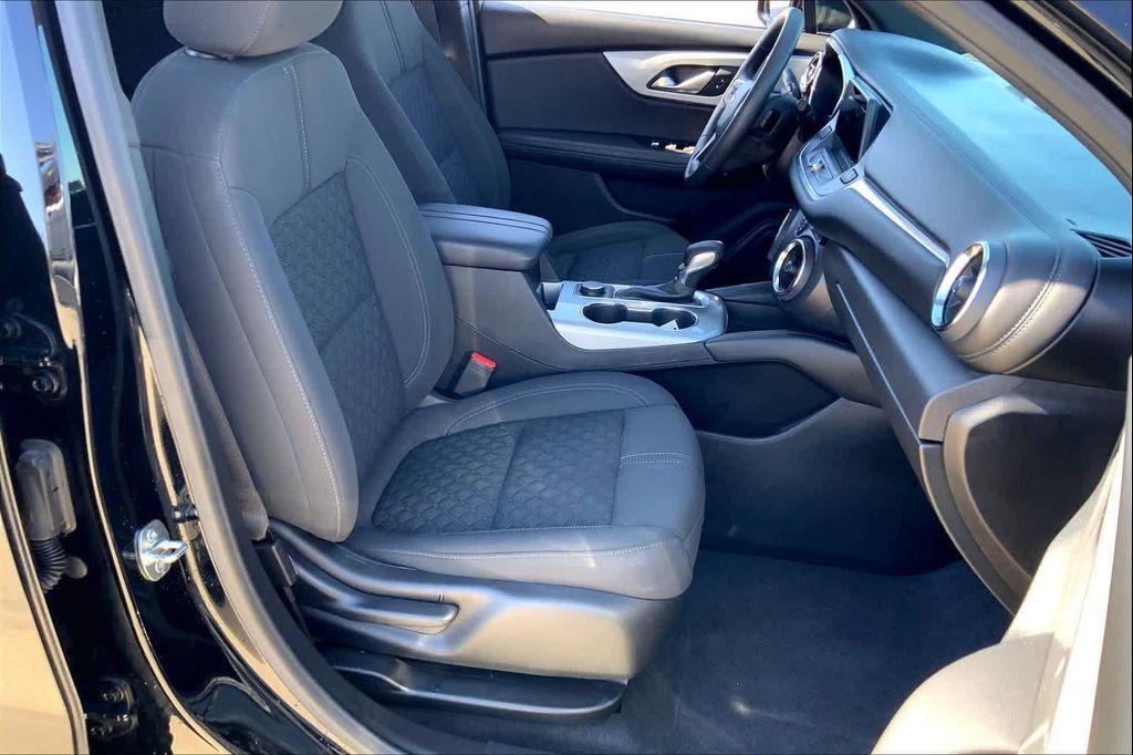 used 2022 Chevrolet Blazer car, priced at $17,999