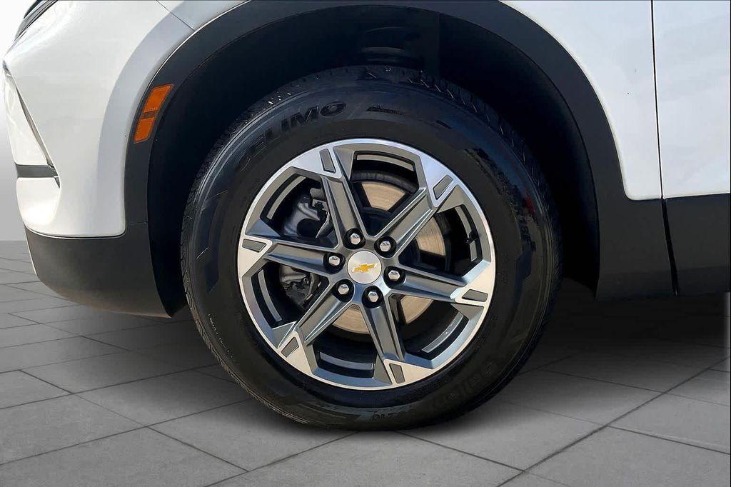 used 2023 Chevrolet Blazer car, priced at $18,999