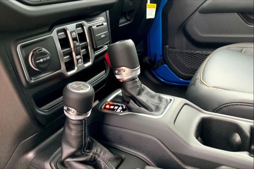 new 2026 Jeep Wrangler car, priced at $53,109
