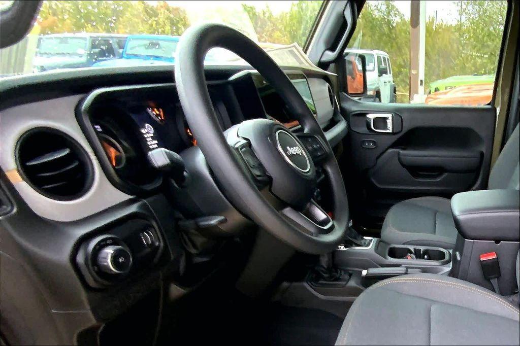 new 2026 Jeep Wrangler car, priced at $37,541