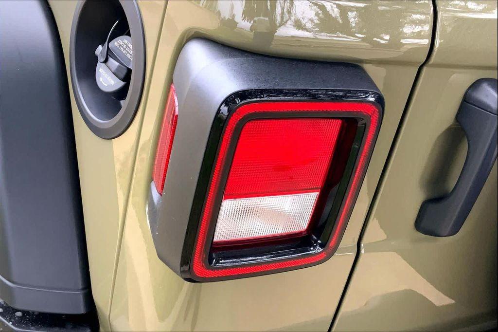 new 2026 Jeep Wrangler car, priced at $37,541