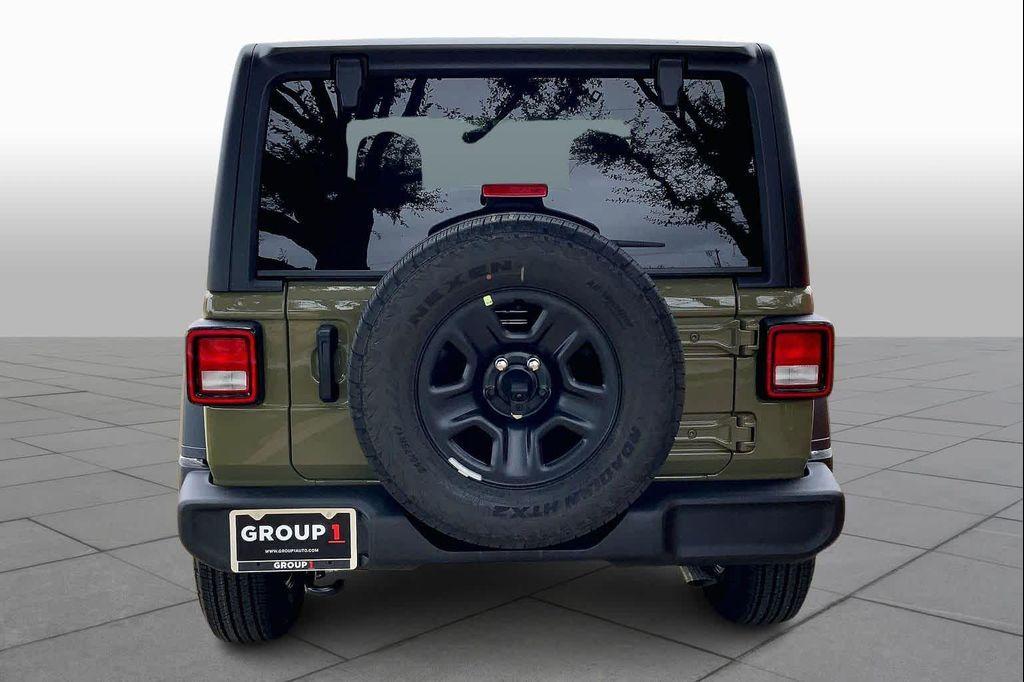 new 2026 Jeep Wrangler car, priced at $37,541