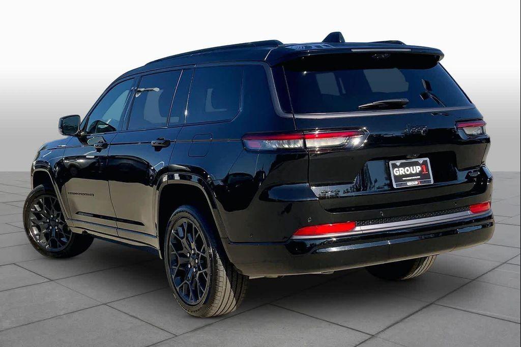 new 2026 Jeep Grand Cherokee L car, priced at $62,307