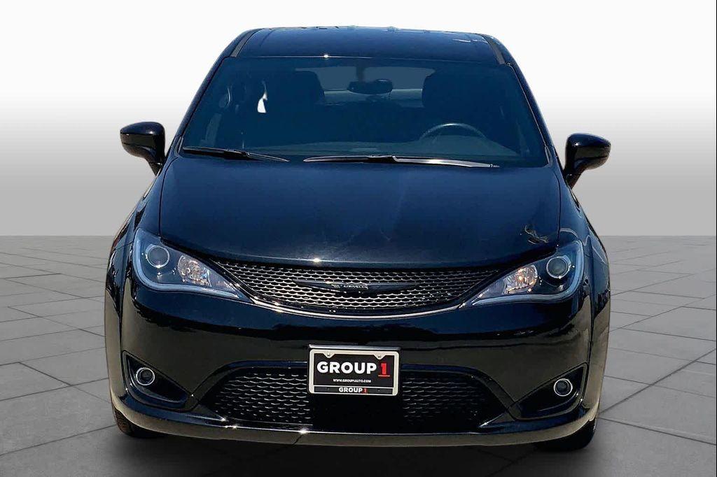 used 2019 Chrysler Pacifica car, priced at $22,215