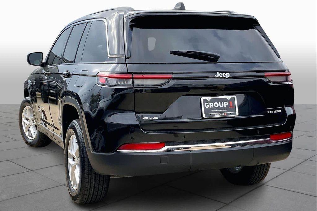 new 2026 Jeep Grand Cherokee car, priced at $41,218