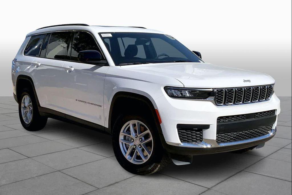 new 2026 Jeep Grand Cherokee L car, priced at $40,647