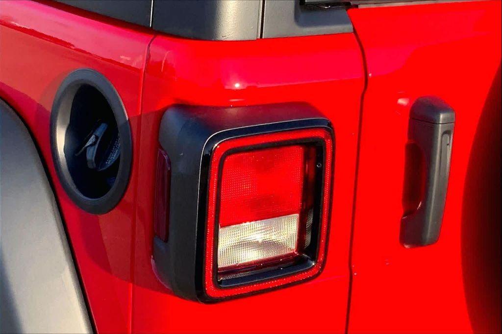 new 2026 Jeep Wrangler car, priced at $40,976