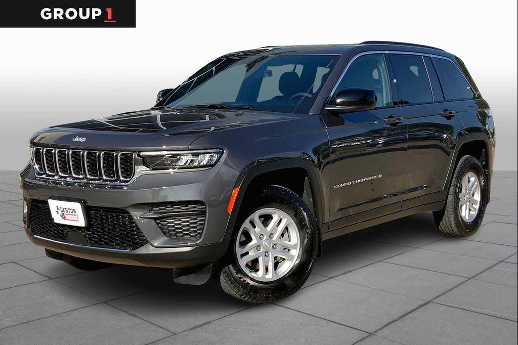 new 2025 Jeep Grand Cherokee car, priced at $36,199