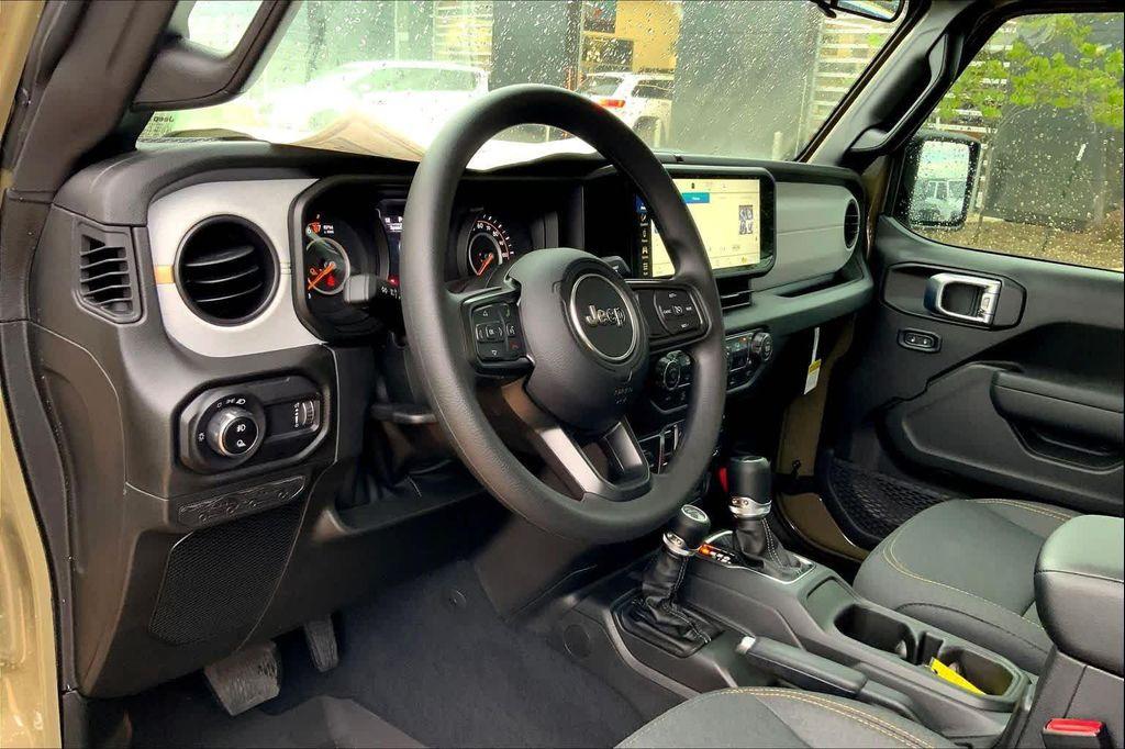 new 2026 Jeep Gladiator car, priced at $39,312