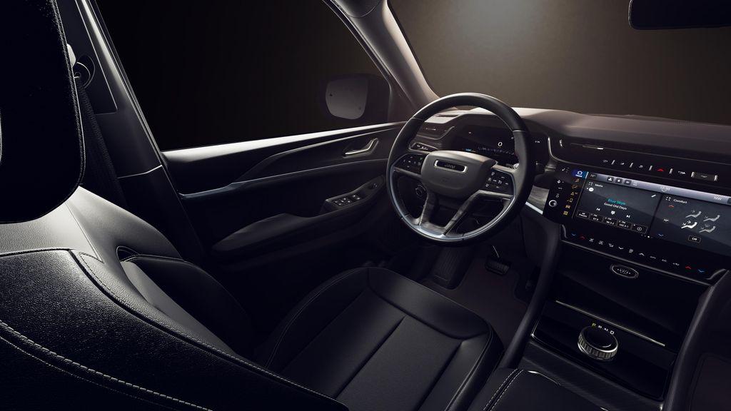 new 2026 Jeep Grand Cherokee L car, priced at $45,430