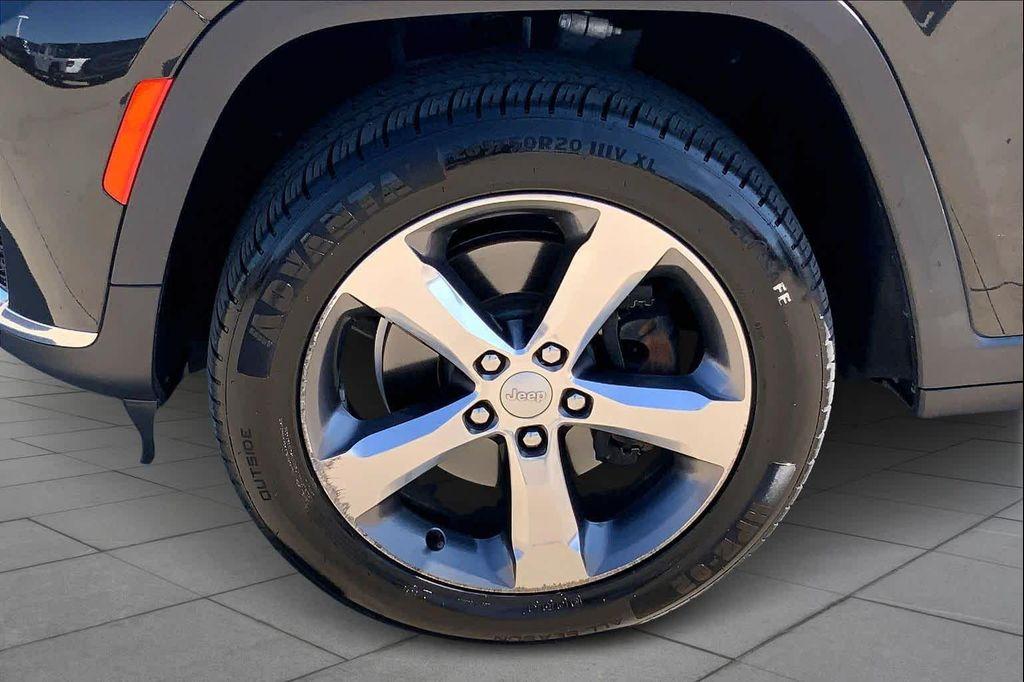 used 2022 Jeep Grand Cherokee L car, priced at $24,890