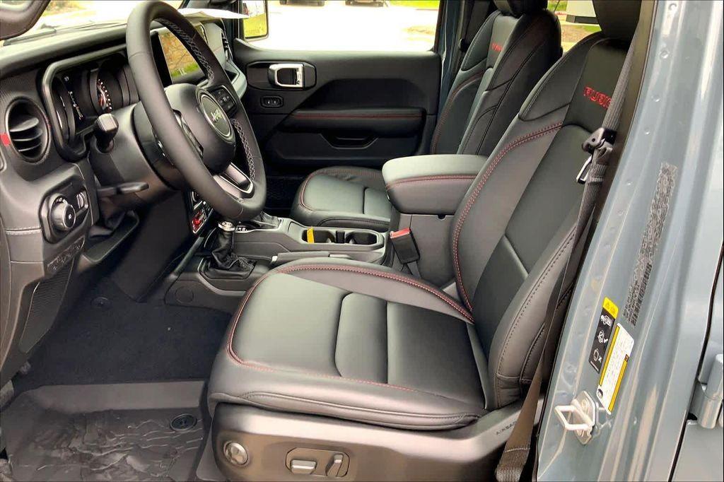 new 2026 Jeep Wrangler car, priced at $59,428