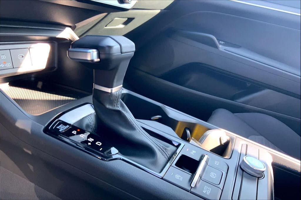 used 2025 Kia K5 car, priced at $22,999