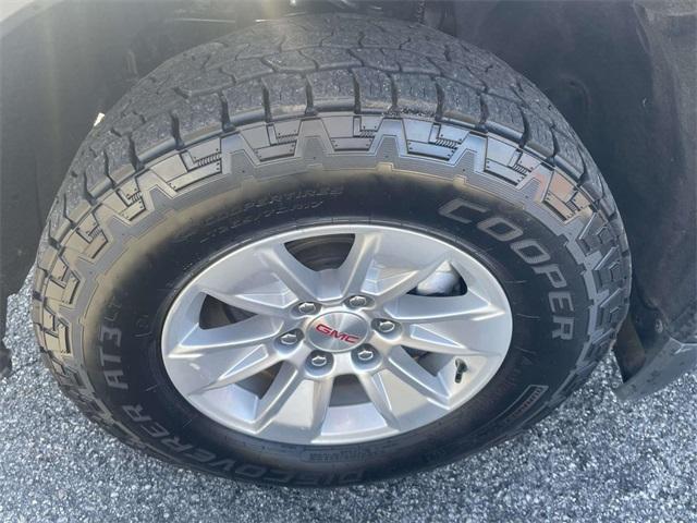 used 2023 GMC Sierra 1500 car, priced at $35,950