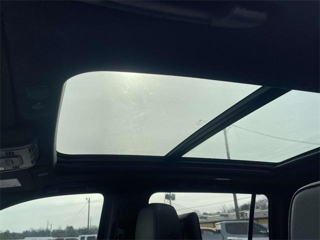 used 2021 GMC Yukon XL car, priced at $48,950