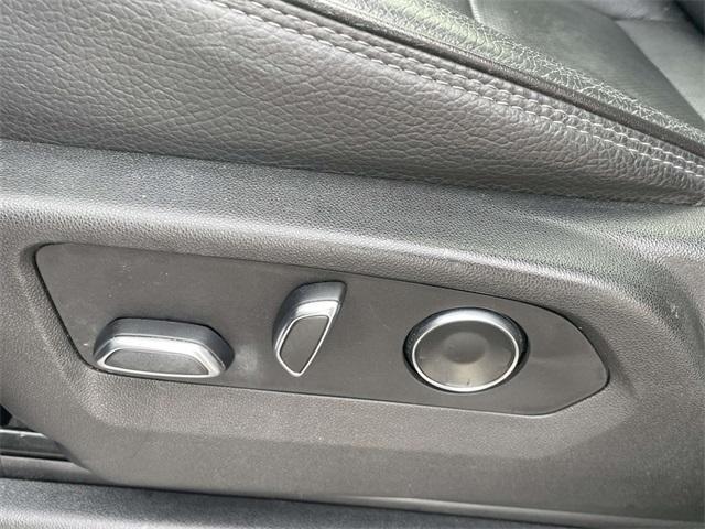 used 2021 GMC Yukon XL car, priced at $48,950