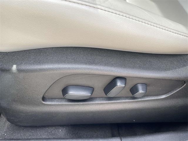 used 2021 Cadillac XT4 car, priced at $16,950