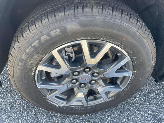 used 2022 GMC Acadia car, priced at $23,950