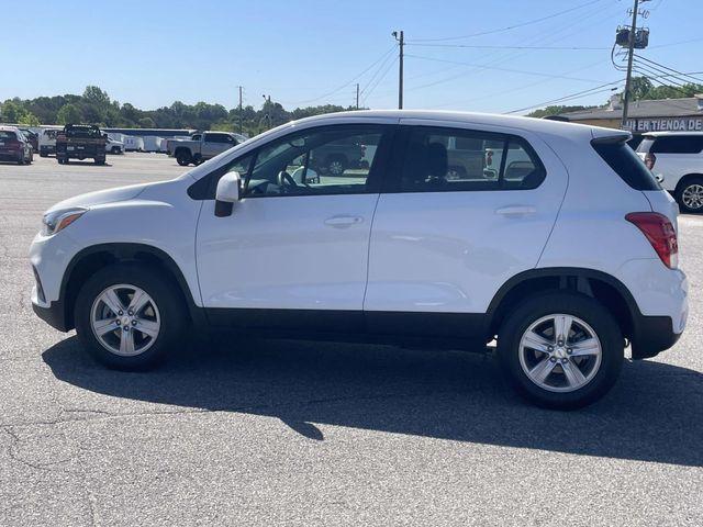 used 2022 Chevrolet Trax car, priced at $13,996