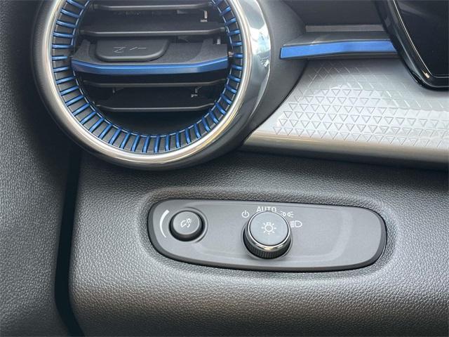 new 2026 Chevrolet Trax car, priced at $25,038