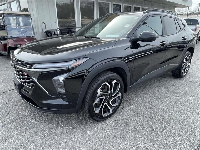 used 2025 Chevrolet Trax car, priced at $23,950