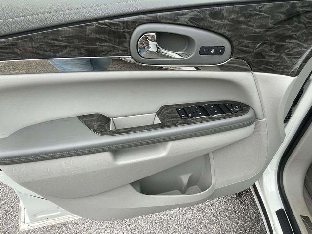 used 2014 Buick Enclave car, priced at $9,450