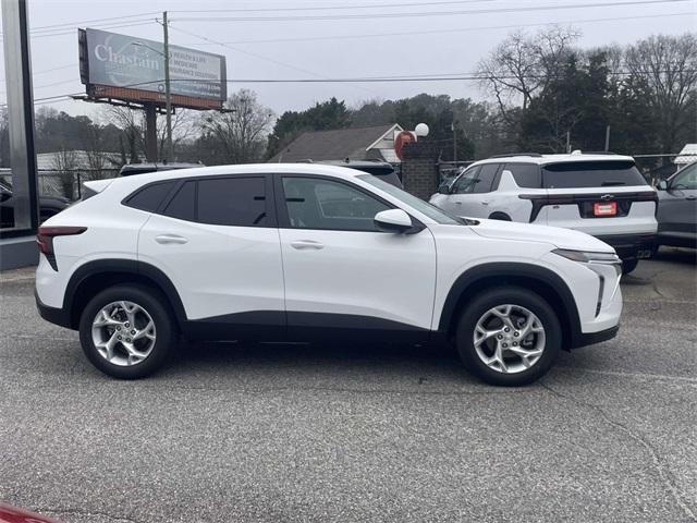 new 2026 Chevrolet Trax car, priced at $23,557