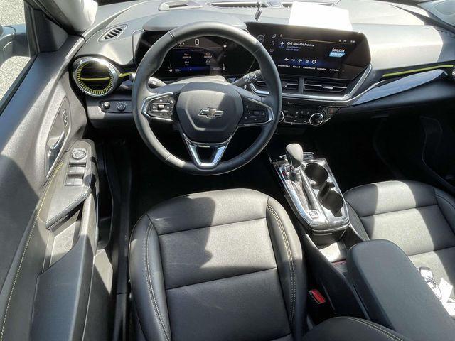 used 2025 Chevrolet Trax car, priced at $26,049