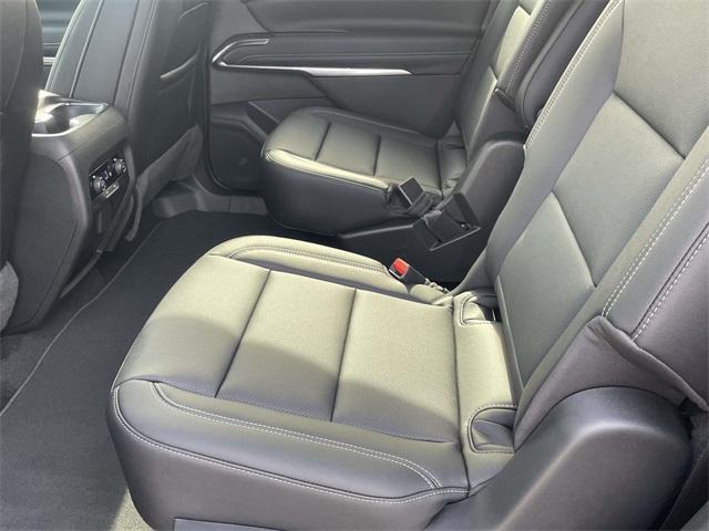 new 2026 Chevrolet Traverse car, priced at $44,507