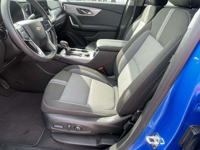 used 2025 Chevrolet Blazer car, priced at $29,250