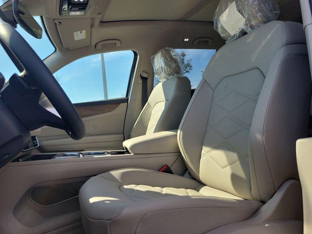 new 2026 Volkswagen Atlas car, priced at $43,148