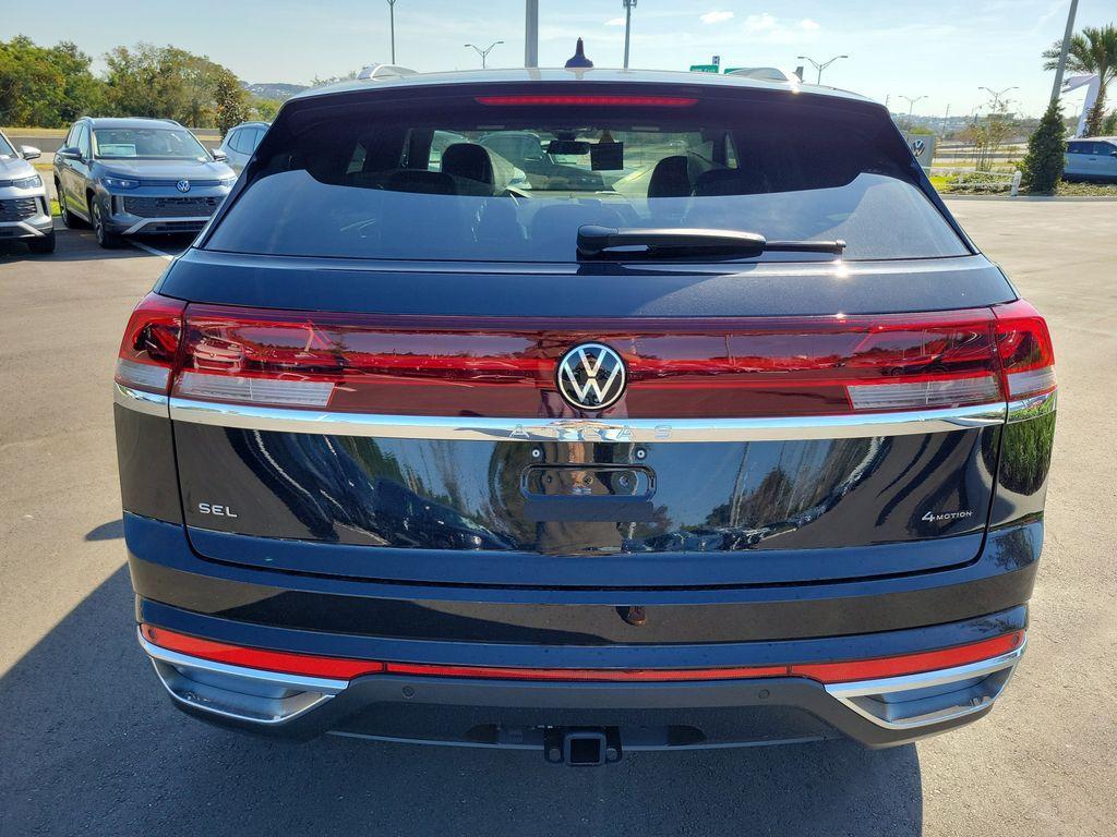 new 2026 Volkswagen Atlas Cross Sport car, priced at $46,225