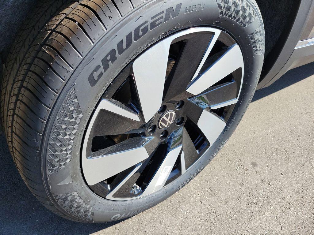 new 2026 Volkswagen Atlas Cross Sport car, priced at $46,225