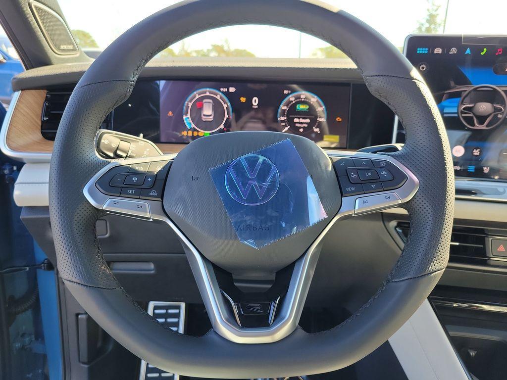 new 2026 Volkswagen Tiguan car, priced at $42,921