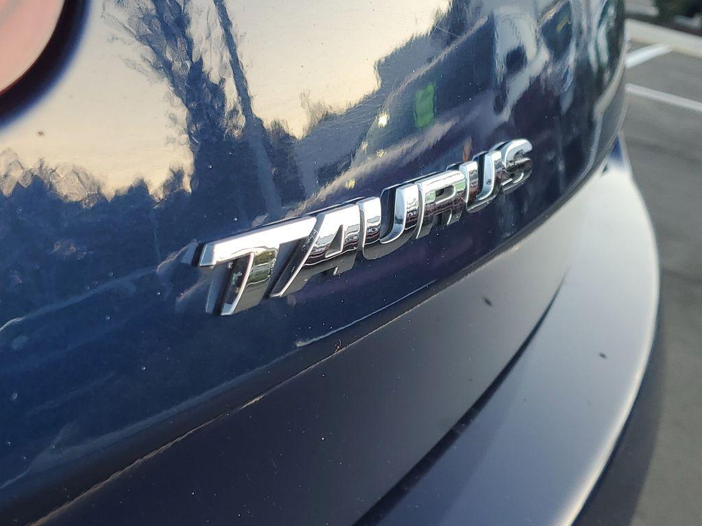 used 2012 Ford Taurus car, priced at $3,995