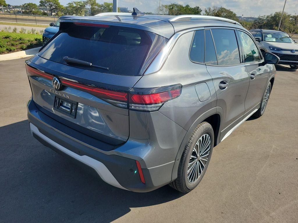 new 2025 Volkswagen Tiguan car, priced at $26,204