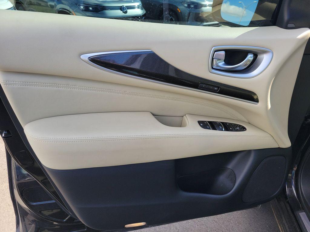 used 2020 INFINITI QX60 car, priced at $10,995