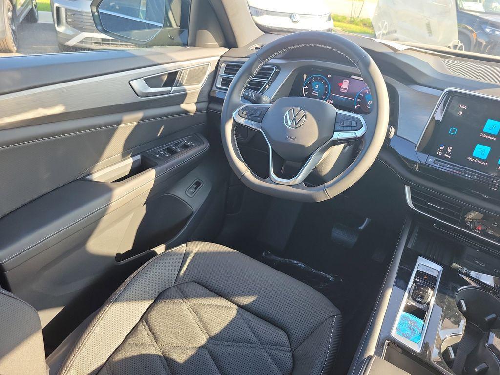 new 2026 Volkswagen Atlas Cross Sport car, priced at $41,042